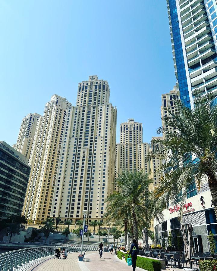 Lunar Hostel - Jbr Dubaj Exteriér fotografie